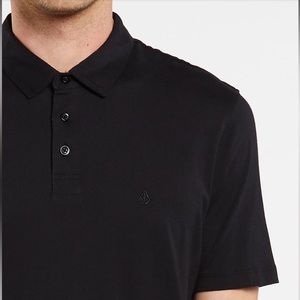 New and Unused Large Volcom Wowzer Polo(HIGH QUALITY)